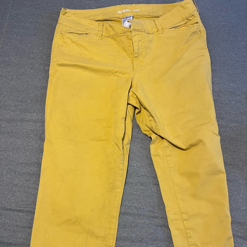 Yellow pixie pants size 10